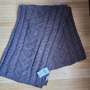 NWT C.C knit brown scarf